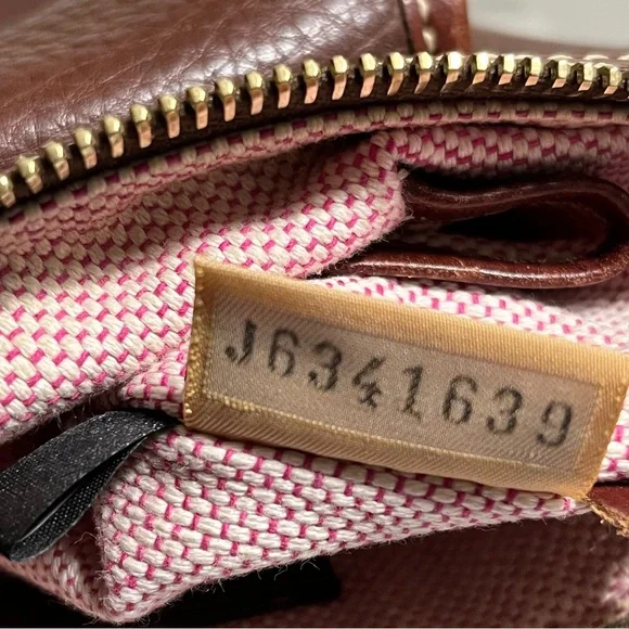 DOONEY & BOURKE Brown Pebble Leather Crossbody Bag - Picture 16 of 16